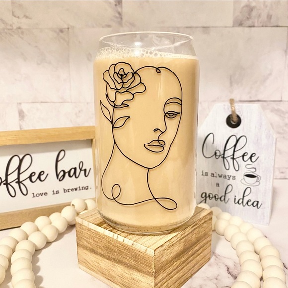 🌟HOST PICK🌟🌺Floral Woman Beer Can Glass🌺 - Picture 2 of 4